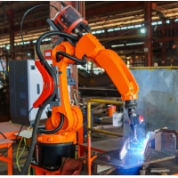 Cobots vs Robots: What’s the Difference and Which Is Better?